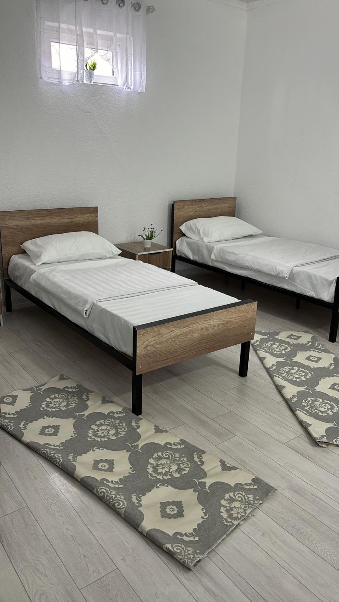 Hostel,Halal Хостел,Халал Токмак Экстерьер фото