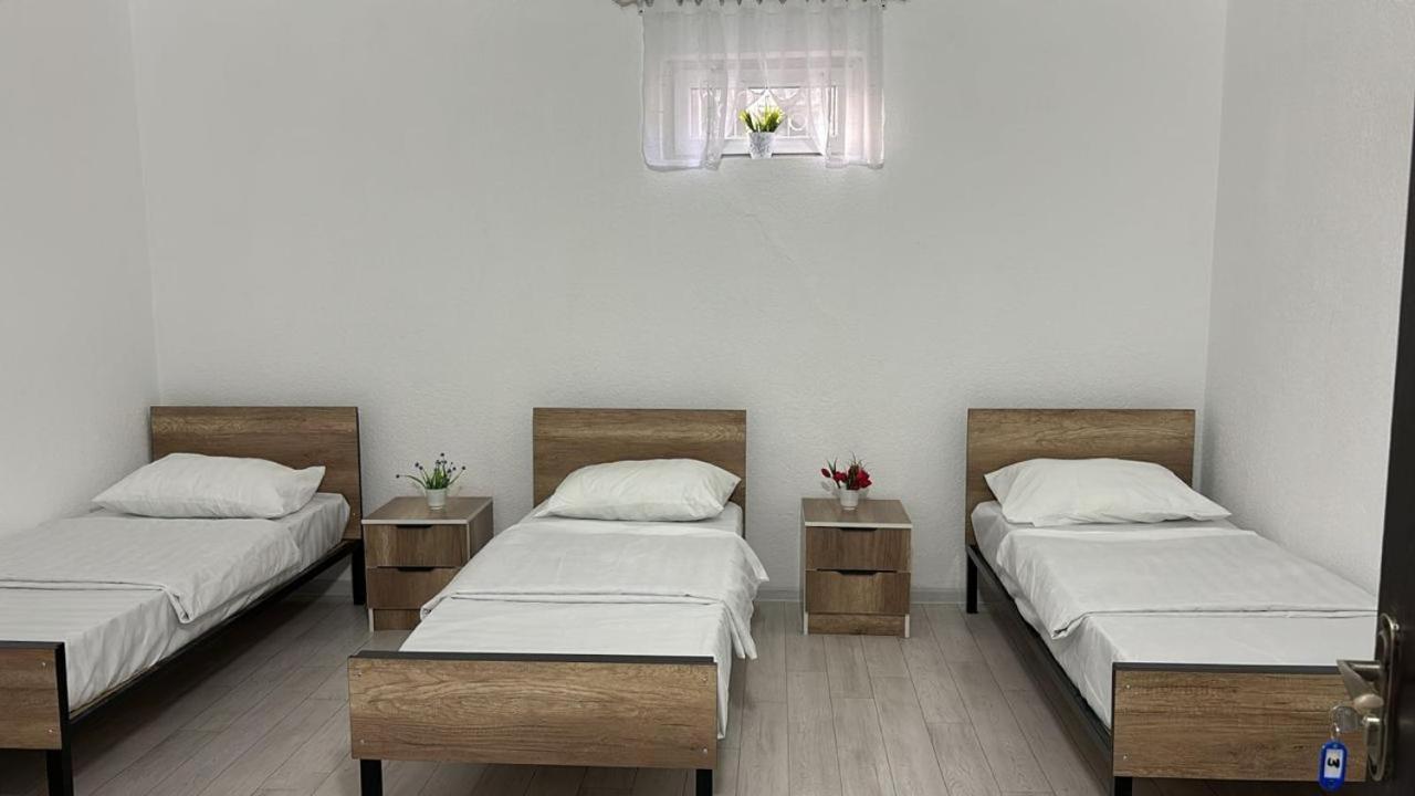 Hostel,Halal Хостел,Халал Токмак Экстерьер фото