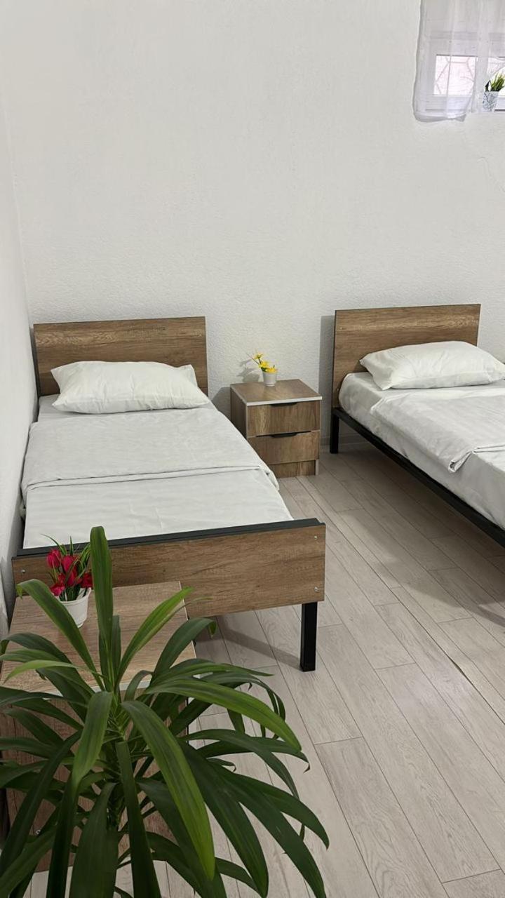 Hostel,Halal Хостел,Халал Токмак Экстерьер фото